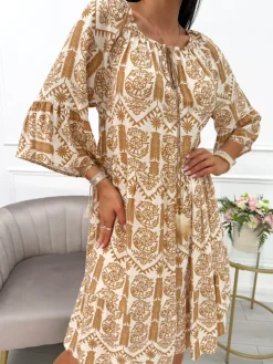 Beżowa Sukienka Oversize w Brązowy Wzór 14041-361-A|Modna Kiecka Hot