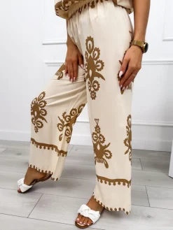 Beżowe Szerokie Spodnie w Brązowy Wzór 12454-323-A|Modna Kiecka Outlet