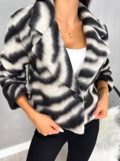 Beżowo-Czarny Krótki Płaszczyk 13154-348-B|Modna Kiecka Outlet