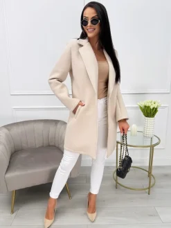 Beżowy Płaszczyk z Ozdobną Broszką 13753-155-A|Modna Kiecka Fashion