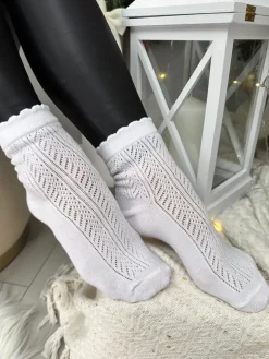 Białe Ażurowe Skarpety 13327-334-B|Modna Kiecka Fashion