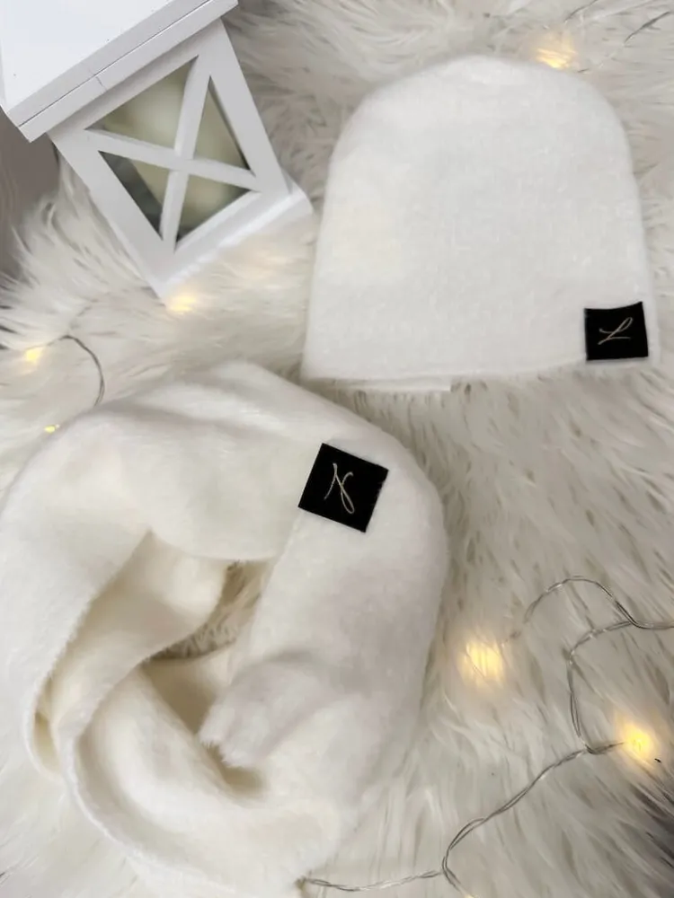 Biały Komplet Czapka+Szalik 9003-334-F|Modna Kiecka Outlet