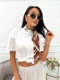 Biały T-shirt z Chustą w Kwiaty 14067-26-Q|Modna Kiecka Discount