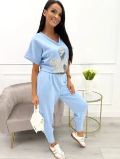 Błękitny Komplet z Ozdobną Aplikacją 13714-93-D|Modna Kiecka Fashion