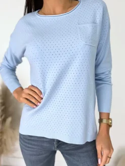 Błękitny Sweterek z Ozdobną Kieszonką 9540-521-B|Modna Kiecka Outlet