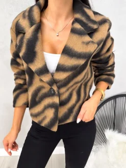 Brązowo-Czarny Krótki Płaszczyk 13154-348-A|Modna Kiecka Outlet