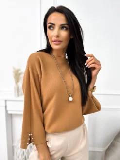 Brązowy Sweterek z Wisiorkiem 11403-234-B|Modna Kiecka Fashion
