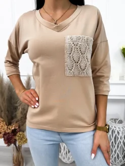 Ciemnobeżowa Bluzka z Ozdobną Kieszonką 11881-162-D|Modna Kiecka Hot