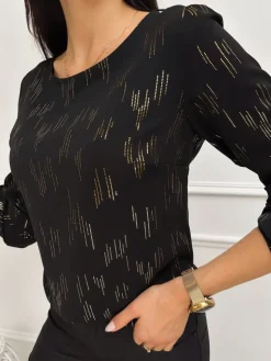 Czarna Bluzka ze Złotym Wzorem 13220-122-B|Modna Kiecka Fashion