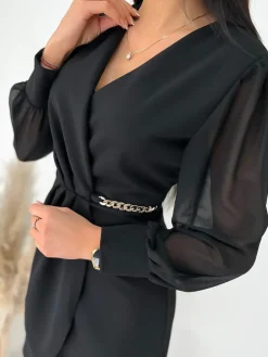 Czarna Kopertowa Sukienka z Łańcuszkiem 9225-08-B|Modna Kiecka Best