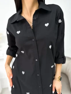 Czarna Koszula w Serduszka 11342-135-B|Modna Kiecka Sale