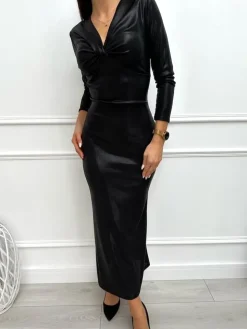 Czarna Połyskująca Sukienka z Ozdobnym Dekoltem 13350-201-A|Modna Kiecka Fashion