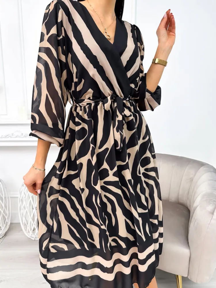 Czarna Sukienka w Brązowy Wzór 11258-223-Q|Modna Kiecka Sale