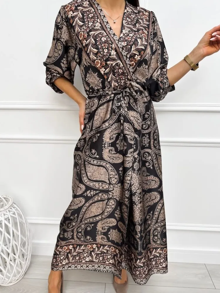 Czarna Sukienka w Orientalny Wzór z Paseczkiem 13310-175-B|Modna Kiecka Online