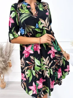 Czarna Sukienka w Różowo-Zielony Wzór 10446-122-A|Modna Kiecka Outlet