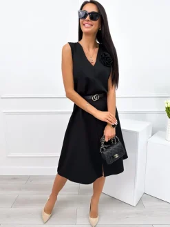 Czarna Sukienka z Broszką i Paskiem 12313-301-A|Modna Kiecka Clearance