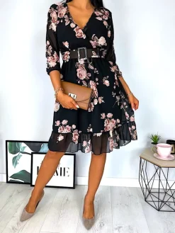 Czarna Sukienka z Motywem Kwiatowym  6840-02-Q|Modna Kiecka Outlet