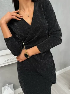 Czarna Sukienka z Ozdobą i Marszczeniem 13414-515-B|Modna Kiecka Outlet