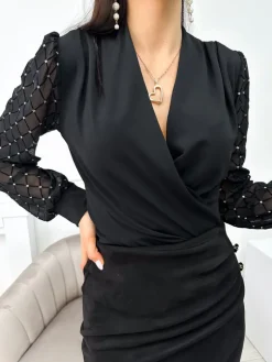 Czarne Body z Ozdobnym Rękawem 11364-272-Q|Modna Kiecka Discount