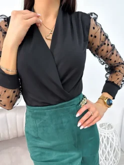 Czarne Body z Ozdobnym Rękawem 11189-518-Q|Modna Kiecka Outlet