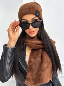 Czekoladowy Komplet Czapka+Szalik 9003-334-L|Modna Kiecka Online