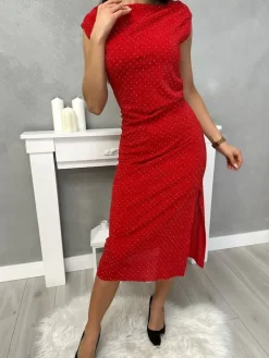 Czerwona Błyszcząca Sukienka z Ozdobami 13403-184-A|Modna Kiecka Clearance