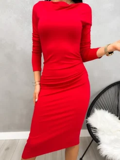 Czerwona Dopasowana Sukienka z Marszczeniami 13200-247-B|Modna Kiecka Discount