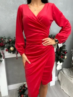Czerwona Welurowa Sukienka z Kopertowym Dekoltem 13378-512-B|Modna Kiecka Online
