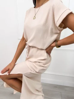 Jasnobeżowa Sukienka z Kieszonkami 10330-227-N|Modna Kiecka Hot