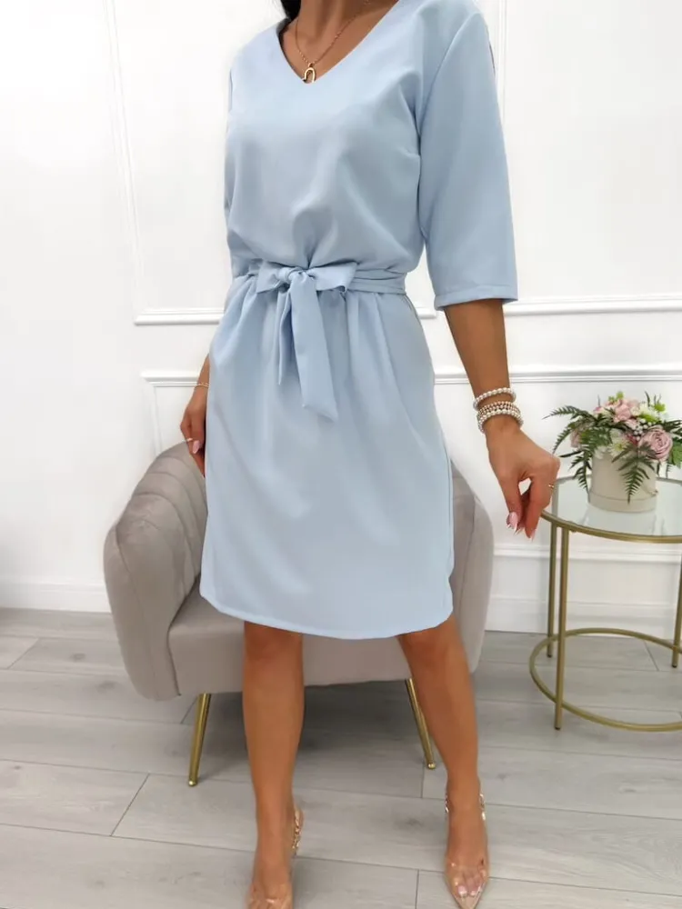 Jasnobłękitna Sukienka z Dekoltem V 11982-234-J|Modna Kiecka Fashion
