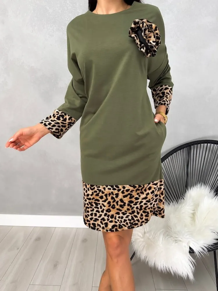 Khaki Sukienka ze Wstawkami w Panterkę 13106-525-D|Modna Kiecka Best