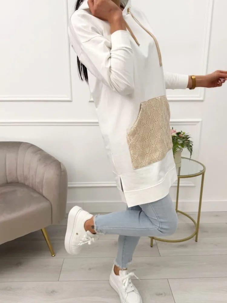 Kremowa Bluza z Kapturem i Ozdobną Kieszenią 13550-120-B|Modna Kiecka Hot