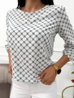 Kremowa Bluzka w Granatowy Wzór 13640-531-Q|Modna Kiecka Outlet