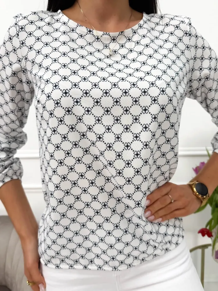 Kremowa Bluzka w Granatowy Wzór 13640-531-Q|Modna Kiecka Outlet