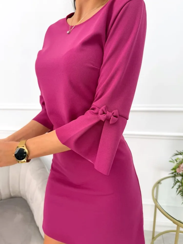 Malinowa Sukienka z Ozdobnym Rękawkiem 11420-504-H|Modna Kiecka Outlet