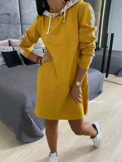 Musztardowa Sportowa Sukienka z Kapturem 11616-171-D|Modna Kiecka Best