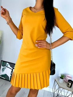 Musztardowa Sukienka z Plisowaną Falbanką 11390-416-H|Modna Kiecka Online