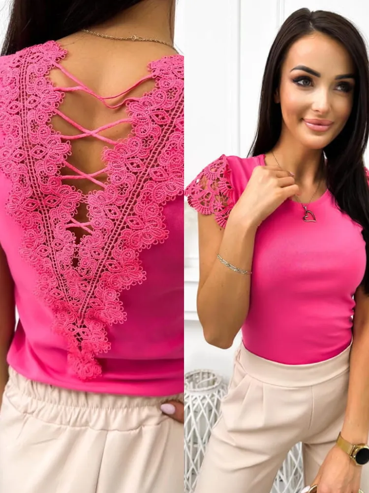 Różowa Bluzeczka z Ozdobnym Tyłem 11687-131-F|Modna Kiecka Outlet