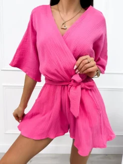 Różowy Krótki Kombinezon z Paskiem 12497-70-F|Modna Kiecka Fashion
