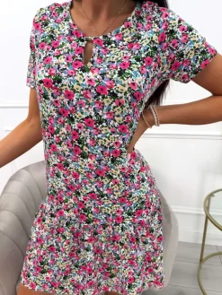 Sukienka w Drobne Kwiatki z Falbanką Plus Size 13978-39-Q|Modna Kiecka Outlet