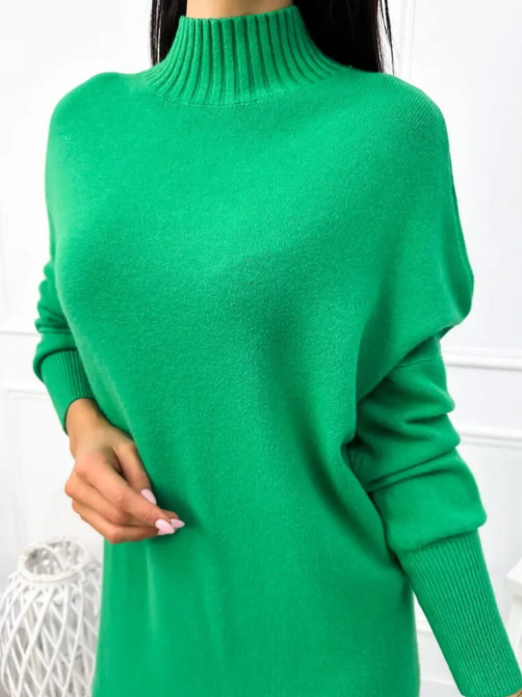 Zielona Sweterkowa Sukienka Oversize z Półgolfem 12910-111-H|Modna Kiecka Discount